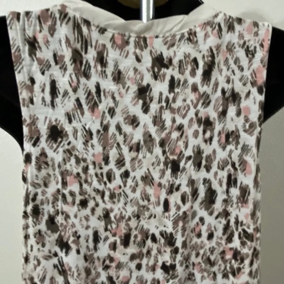 Leopard Print Maurices high low tunic, top blouse women’s small sleeveless - Picture 10 of 11